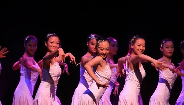 抚顺礼仪形象注意哪些要点？